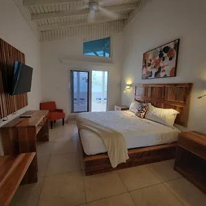 merrils-deluxe-at-veraclub.hotelsnegriljamaica.com/