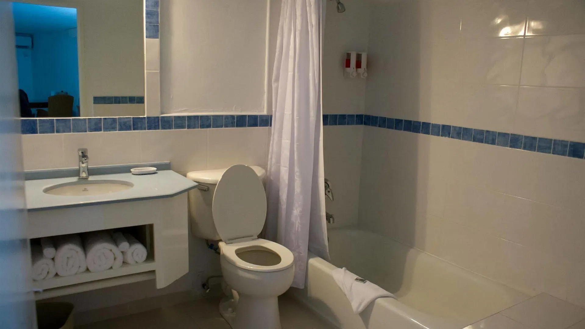 Deja Resort All Inclusive Montego Bay 3*,